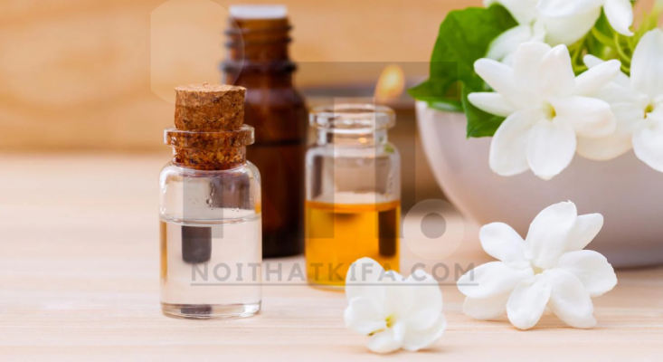 Read more about the article Roll On Perfume Oil A Captivating Guide to Long Lasting Scents